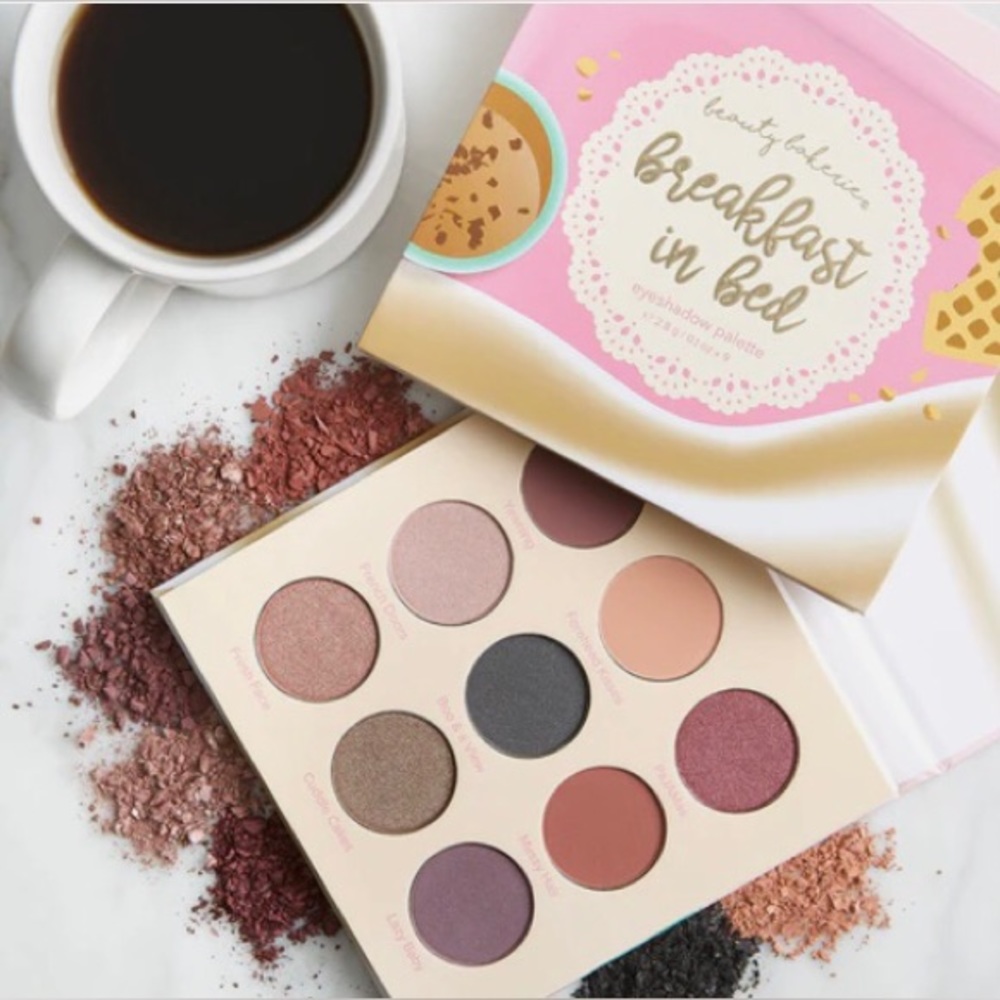 Eyeshadow palette
